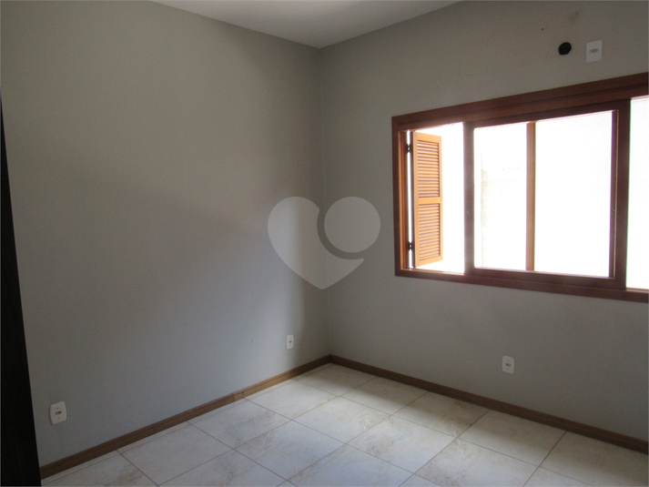 Foto REO1041538