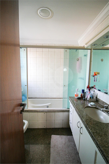 Foto REO1041945