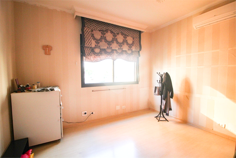 Foto REO1041945