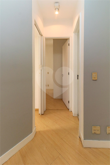 Foto REO1041950