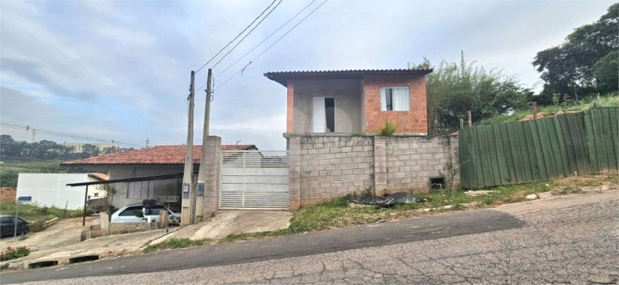 Foto REO1042079