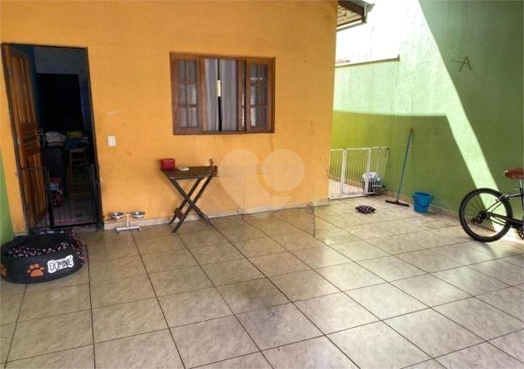 Foto REO1042151