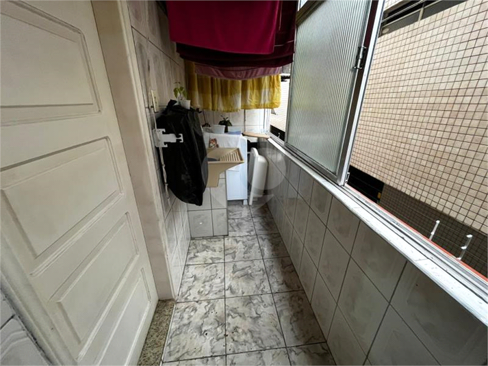 Venda Apartamento Santos Embaré REO1042222 17