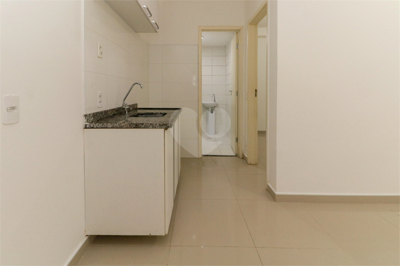 Venda Apartamento São Paulo Bela Vista REO1042282 24