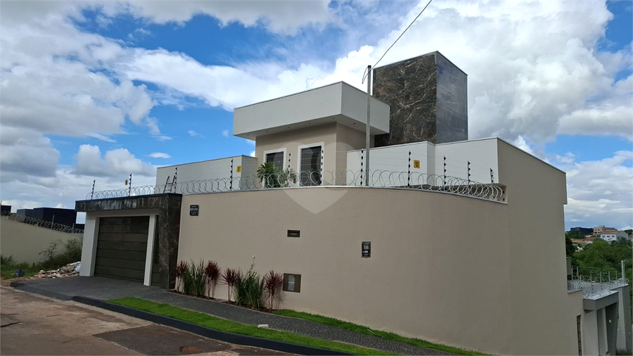Foto REO1042386