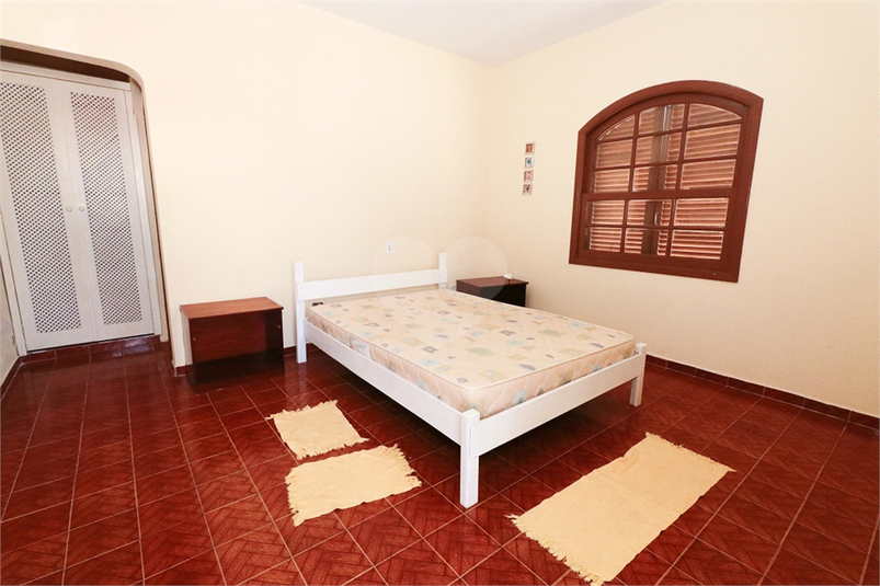 Foto REO1042407