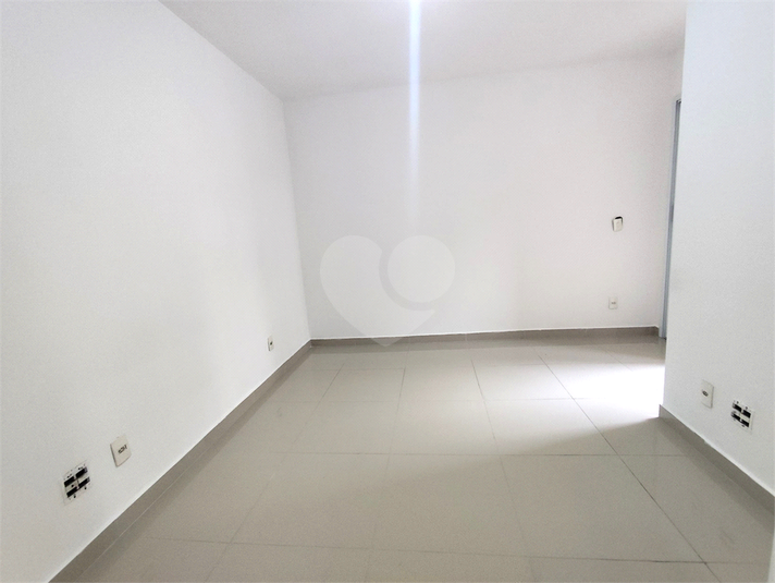 Venda Apartamento São Paulo Vila Paulo Silas REO1042499 8