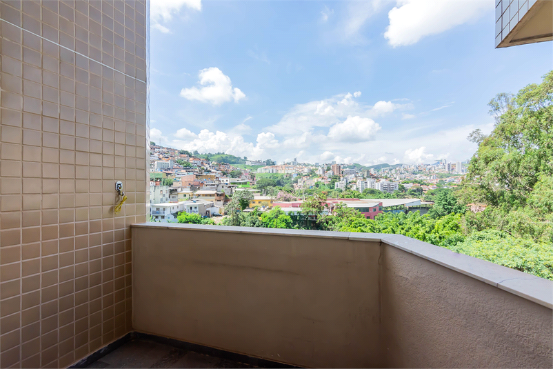 Venda Apartamento Belo Horizonte Santo Antônio REO1042518 5