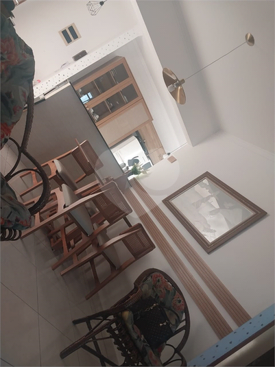 Foto REO1042563