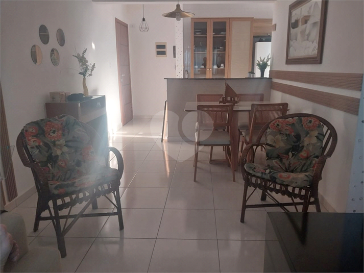 Foto REO1042563