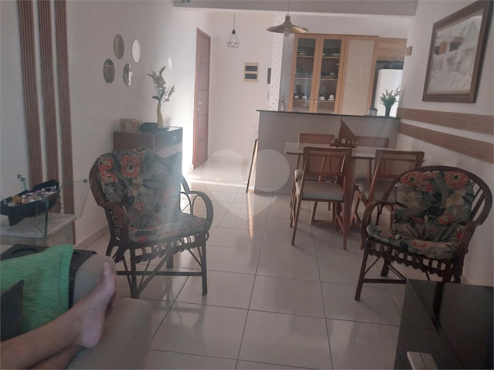 Foto REO1042563