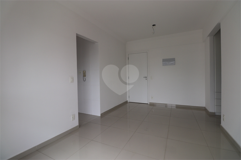 Venda Apartamento São Paulo Santana REO1042601 7