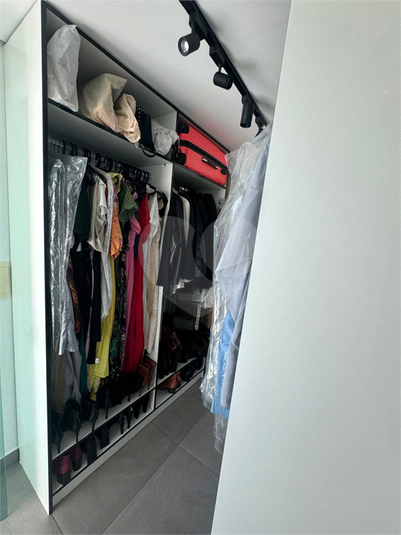 Foto REO1042778