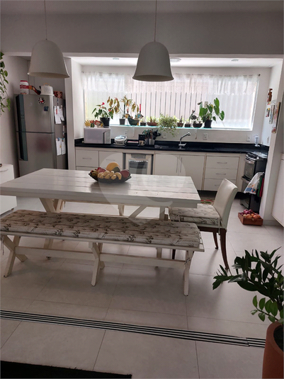 Foto REO1042783
