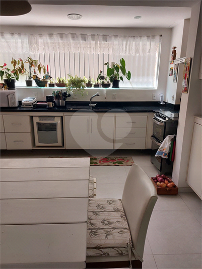 Foto REO1042783
