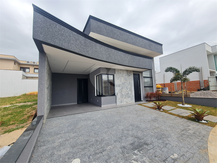 Foto REO1042942