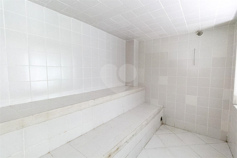 Foto REO1043130