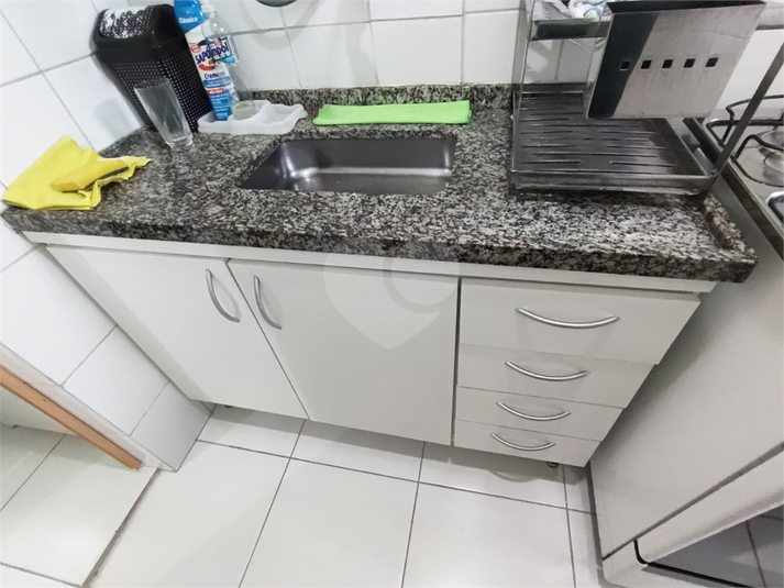 Venda Apartamento São Paulo Bela Vista REO1043147 17