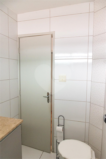 Venda Apartamento São Paulo Cambuci REO1043222 17