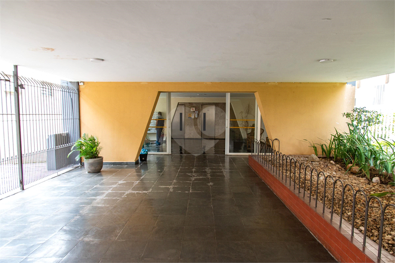 Venda Apartamento São Paulo Cambuci REO1043222 28