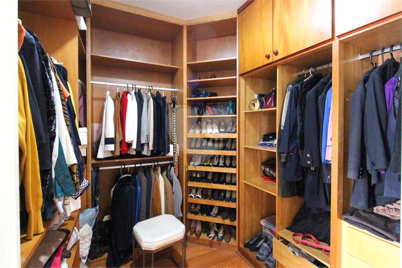 Foto REO1043384