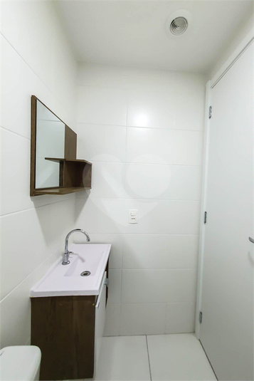 Venda Apartamento São Paulo Cambuci REO1043682 18