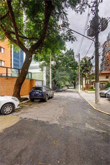 Foto REO1044104