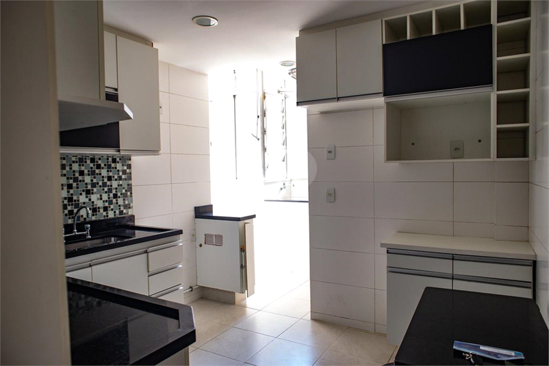 Venda Apartamento Rio De Janeiro Copacabana REO1044303 48