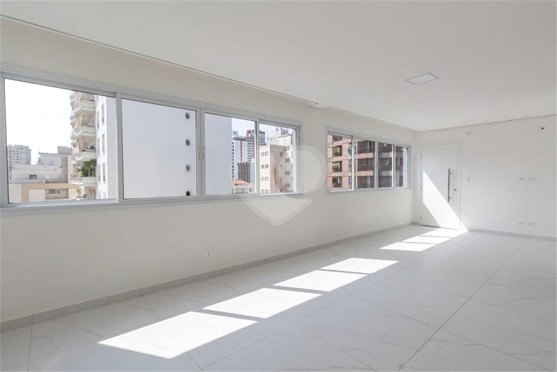 Foto REO1044425