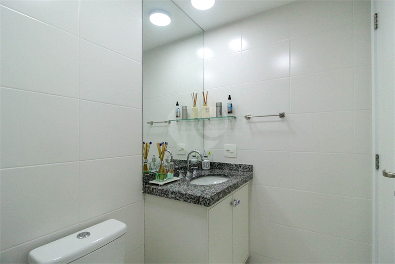 Venda Apartamento São Paulo Cambuci REO1044529 22