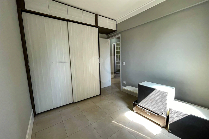 Venda Apartamento São Paulo Santana REO1044779 11