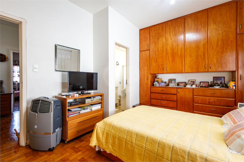 Foto REO1045757