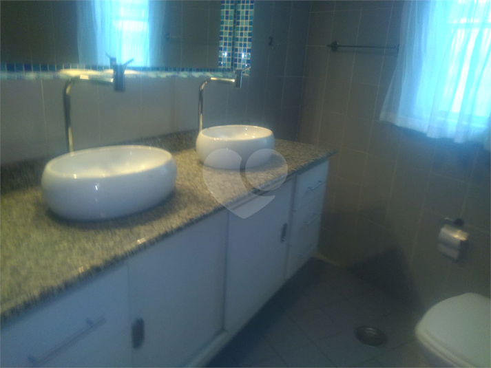 Foto REO1045909
