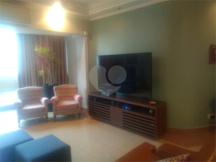 Foto REO1045909