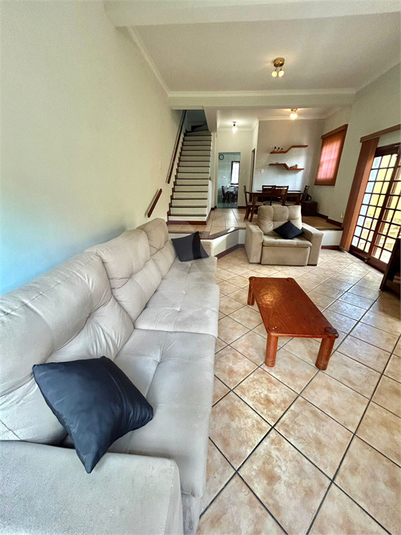 Foto REO1045965