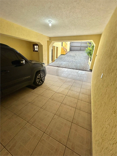Foto REO1045965