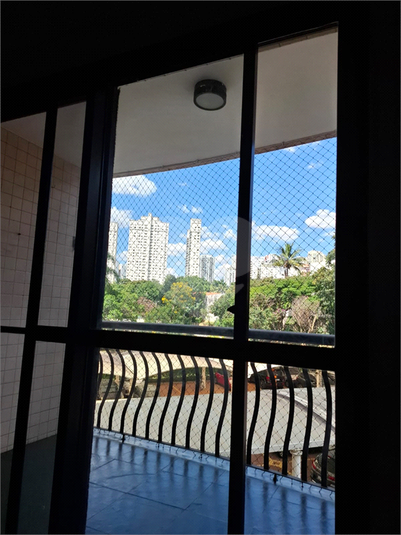 Foto REO1046002