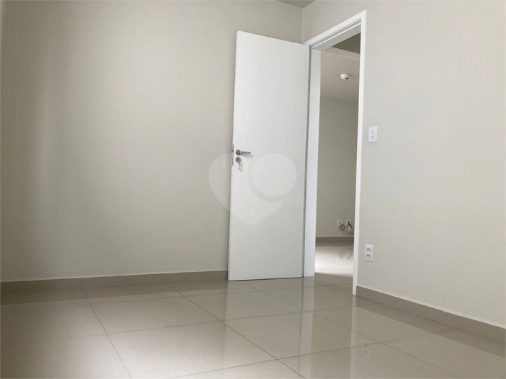 Venda Apartamento Curitiba Pinheirinho REO1046049 10