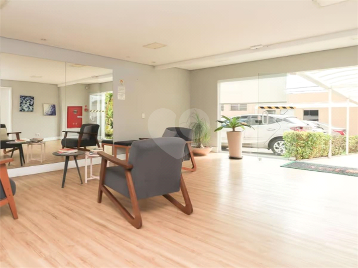 Venda Apartamento São Paulo Cambuci REO1046120 14