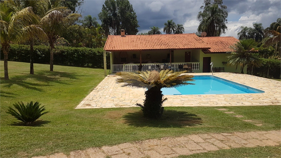 Foto REO1046189