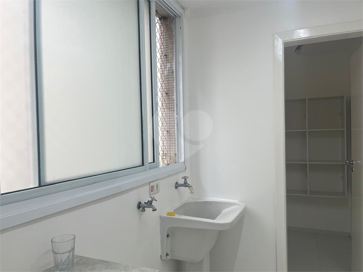 Venda Apartamento São Paulo Cerqueira César REO1046199 22