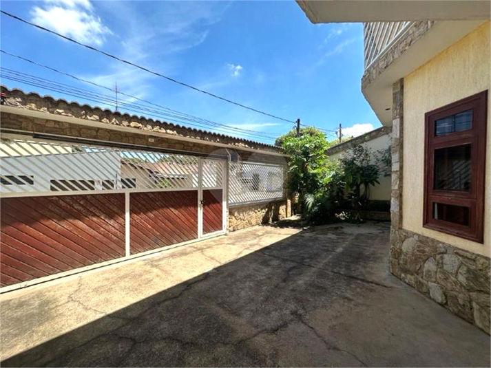 Foto REO1046252