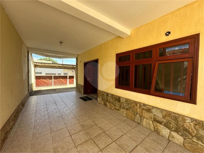 Foto REO1046252