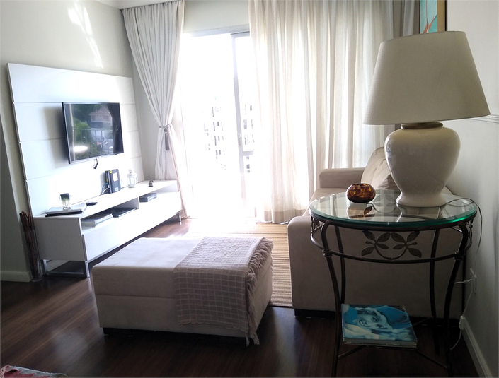 Aluguel Apartamento São Paulo Real Parque REO1046273 3