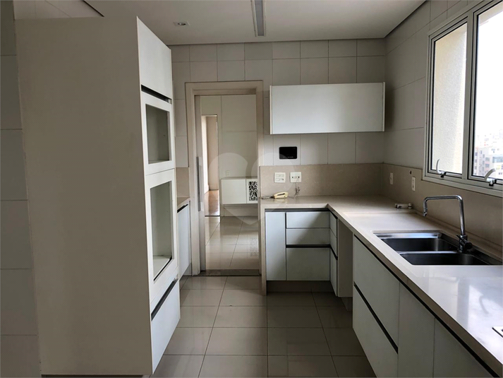 Venda Apartamento São Paulo Santa Cecília REO1046343 19