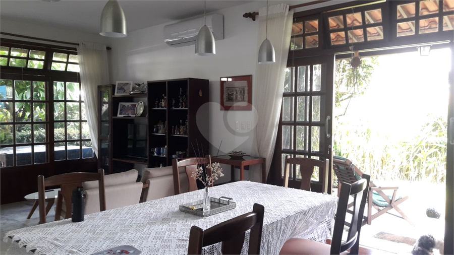 Foto REO1046376