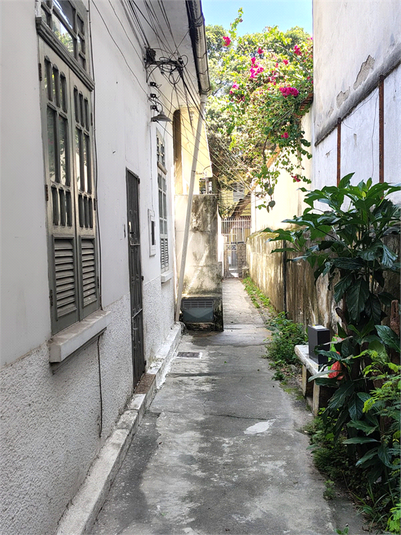 Venda Casa de vila Niterói Centro REO1046434 3