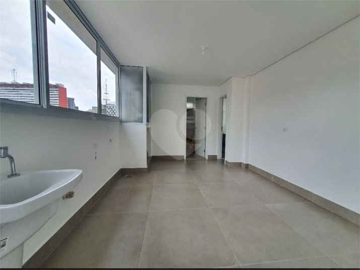 Venda Apartamento São Paulo Bela Vista REO1046478 18