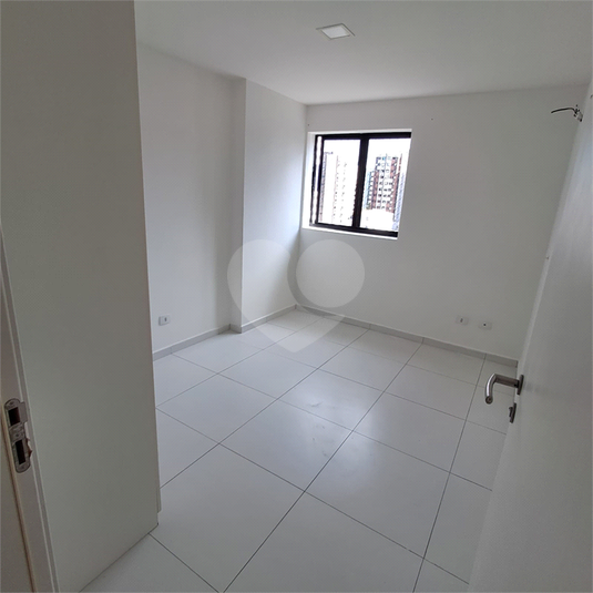 Venda Apartamento Maceió Ponta Verde REO1046555 12