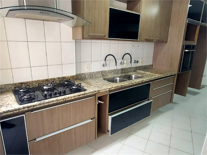 Venda Apartamento Santos Ponta Da Praia REO1046572 9